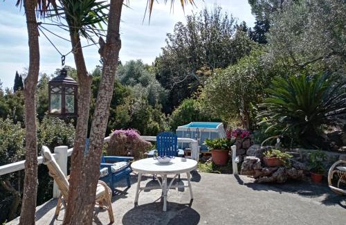 Porto Santo Stefano Ski Chalet | Cottage Pura Vigna immerso nella natura vicino al mare