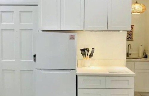 Roswell Apartment | Cottage-Style Garage Apartment