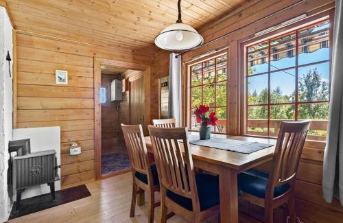 Nannestad House | Cottage w Wilderness Feeling 20 min from airport