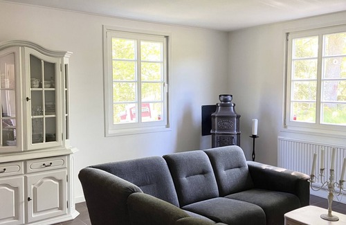 Annerstad House | Cottage with a own boat by the lake