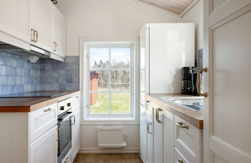 Hamneda Ski Chalet | Cottage with a view of Hängasjön | SE06014