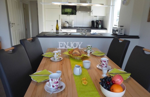 Nordhorn House | Cottage with fireplace, sauna, whirlpool, Wi-Fi incl.