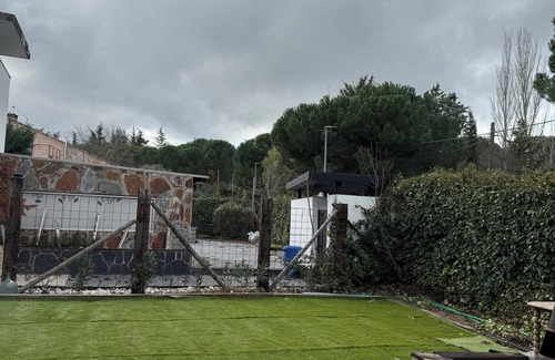 Guadarrama House | Cottage with garden and barbecue in the Guadarrama mountain range