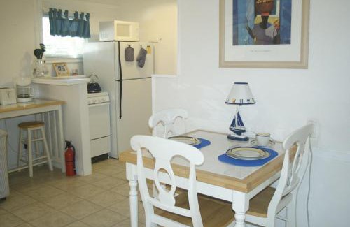 Pompano Beach Cabin | Cottages by the Ocean