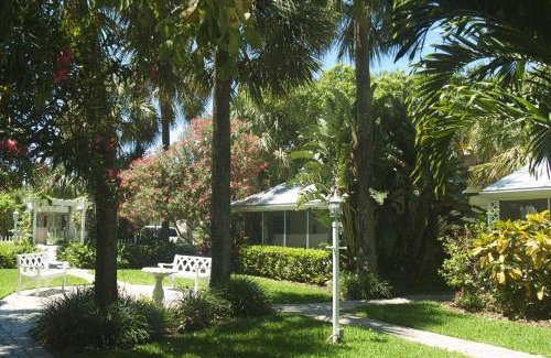 Pompano Beach Cabin | Cottages by the Ocean