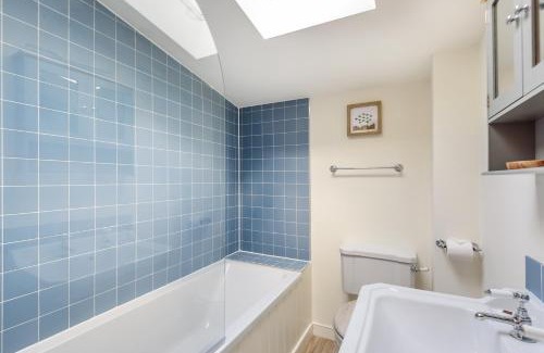 Salcombe House | Cottages in Tranquil Hamlet