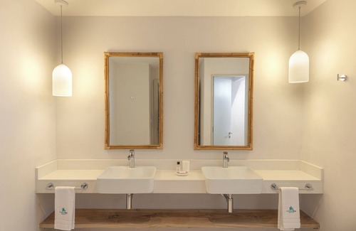 Coromandel Hotel | Cotton Bay Hotel
