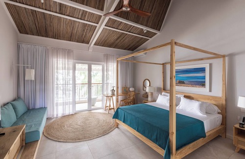 Coromandel Hotel | Cotton Bay Hotel