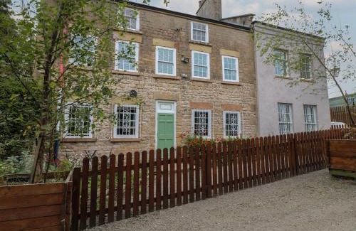Mansfield Apartment | Cotton Mill Cottage