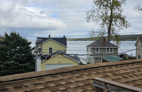 Conesus House | Cottonwood Lake House