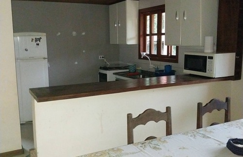 Vargem Grande Paulista House | COUNTRY HOUSE IN GATED COMMUNITY NEAR ANIMÁLIA PARK - PETFRIENDLY