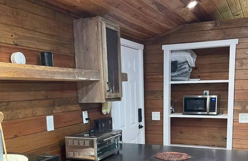 Fitzgerald Cabin | Country Cabin Get Away