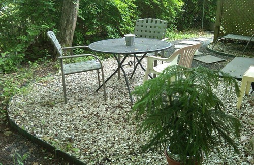 Woodstock Cabin | Country Cabin in Woodstock, NY- Cozy and Pet Friendly
