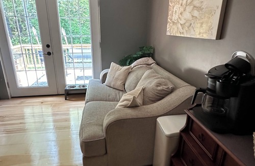 Searsport Apartment | Country Charm: Cozy getaway in delightful Searsport