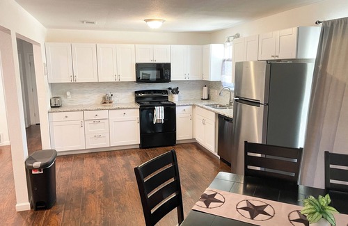 Keller House | Country Chic in Fort Worth | Pets OK + NASCAR Nearby