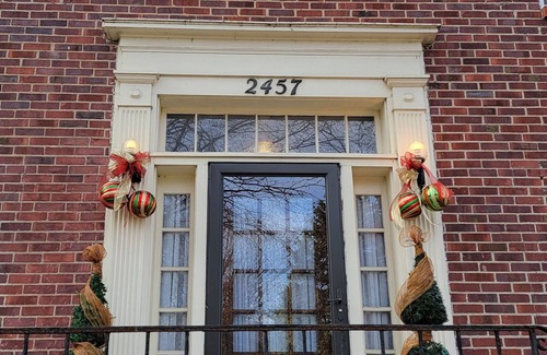 Lincoln Condo | Country Club 2Bdrm Condo - Sheridan Blvd!