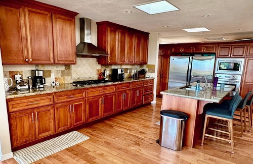 Pleasanton House | Country club home on a golf course amazing views & awesome outdoor living spaces