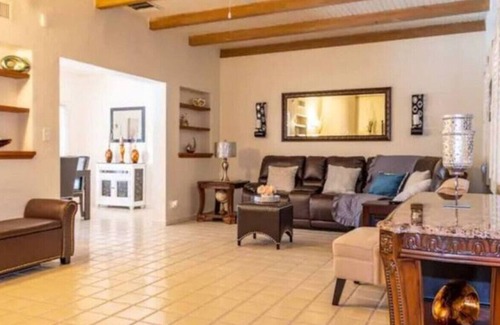 Tucson Villa | Country Club · Refreshing Home in Sam Hughes w/ Cool Private Pool
