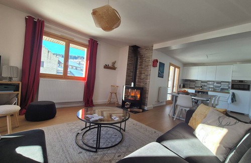 Correncon-en-Vercors Apartment | COUNTRY COTTAGE 8 PERS. FREE THIS SUMMER. COME and enjoy your holidays in CORRENCON