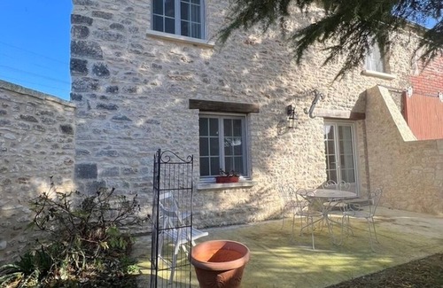 Villiers-en-Desœuvre House | Country cottage