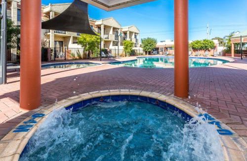 Belmont Apartment | Country Comfort Perth