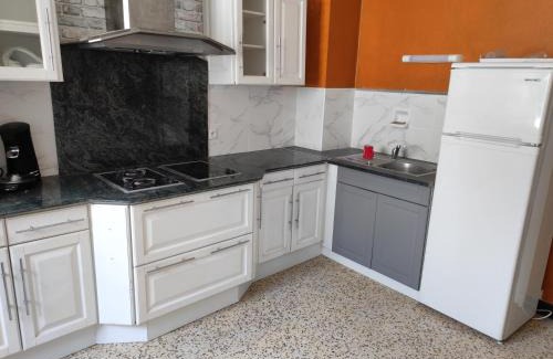 Craponne-sur-Arzon Apartment | COUNTRY Cottage