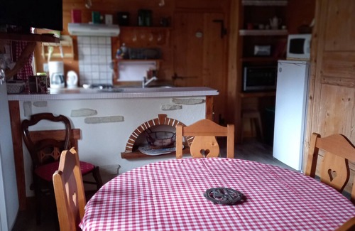 Sancey-le-Grand Ski Chalet | COUNTRY COTTAGE independent *