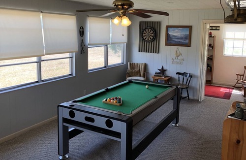 Grimes County House | Country Cottage Miles From City Life