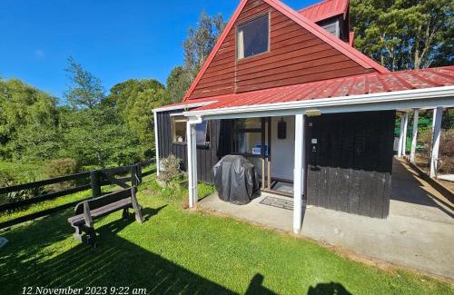 Ngongotaha House | Country Cottage Rotorua