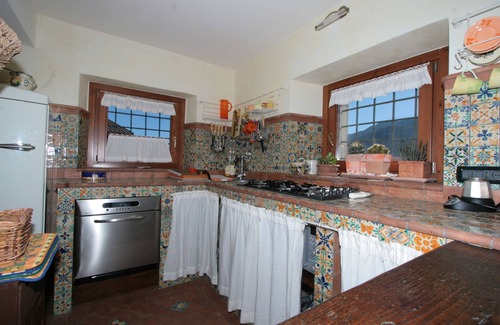 Ranzanico House | Country cottage, stone cottage on garden with lake view, apartment.