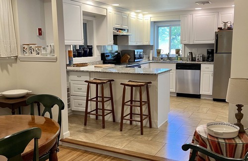 Pleasant Valley House | Country Cottage - Hudson Valley - Millbrook Area