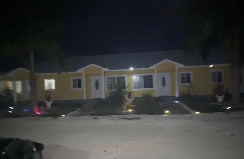 Clarence Town Apartment | Country Cove