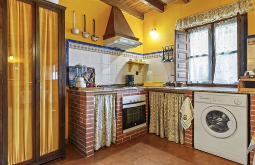 Carabano House | Country House 'La Llavona' with Mountain View, Private Terrace and Wi-Fi