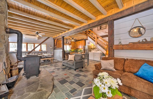 Cambridge Springs House | Country Escape w/Fire Pit Near French Creek!