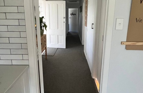 Pyes Pa House | Country escape near City