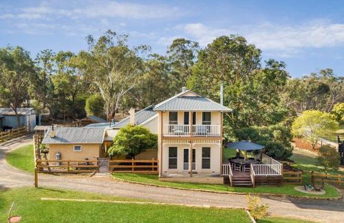 Strathfieldsaye House | Country Escape Winery Estate near Bendigo