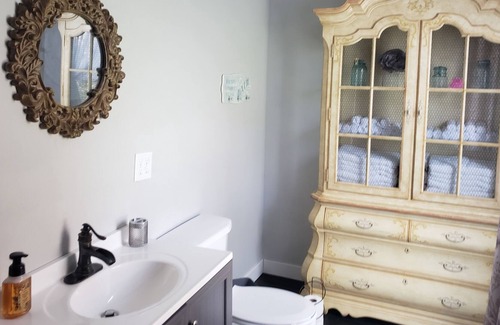 Hillsdale Other | Country Farmhouse close to Hillsdale College