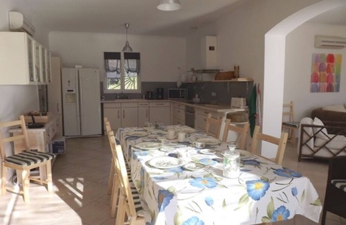 La Capelle-et-Masmolene House | Country villa with swimming pool and fenced park for 8 people