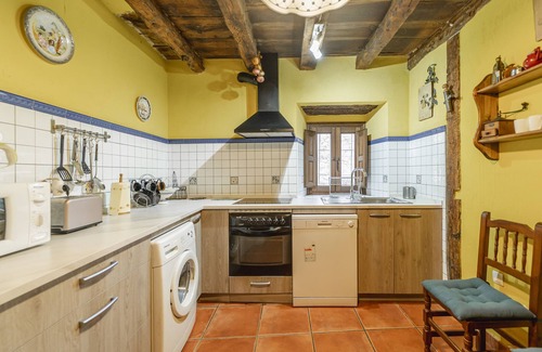 Canalejas de Penafiel House | Country House 'Casa Rural La Herreria' with Private Terrace, Private Garden and Balcony