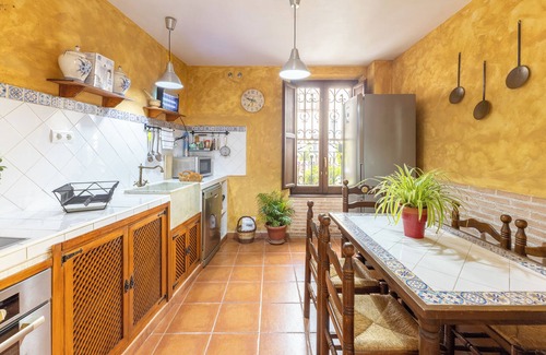 Villamanrique de Tajo House | Country House 'Hacienda El Cencerro' with Private Pool, Wi-Fi and Air Conditioning