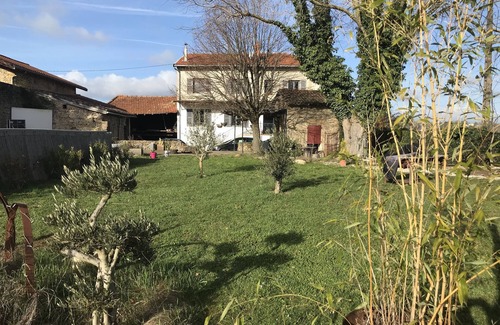 Saint-Germain-Nuelles House | Country house