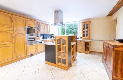Vallieres-les-Grandes House | Country house Les Romarins - 14 pers.