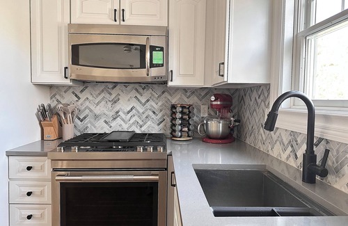 Southold House | Country Haven, Modern & Spacious - Wineries & Beach