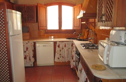 Olesa de Bonesvalls Cottage | country holiday homes - 6 rooms - 6/7 persons