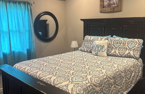 Argyle Bed & Breakfast | Country home in Argyle, TX