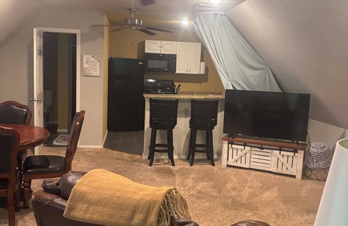 Argyle Bed & Breakfast | Country home in Argyle, TX