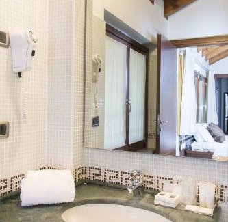 Vaprio d'Adda Hotel | Country Hotel Castelbarco