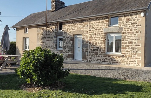 La Chaise-Baudouin House | Country house near hiking trails and 30 minutes from beaches