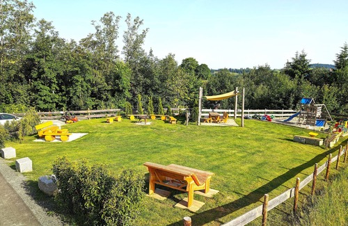 Oberstaufen Apartment | Country house at the Schindelberg lift - family nest