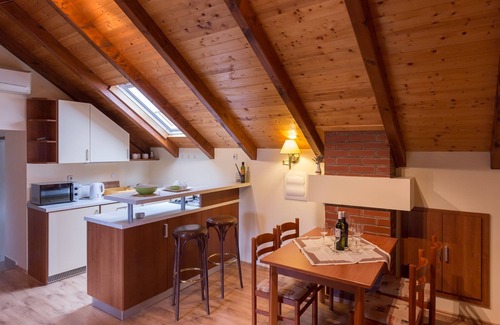 Cilipi House | Country House Bakicevo - Two Bedroom Apartment with Terrace